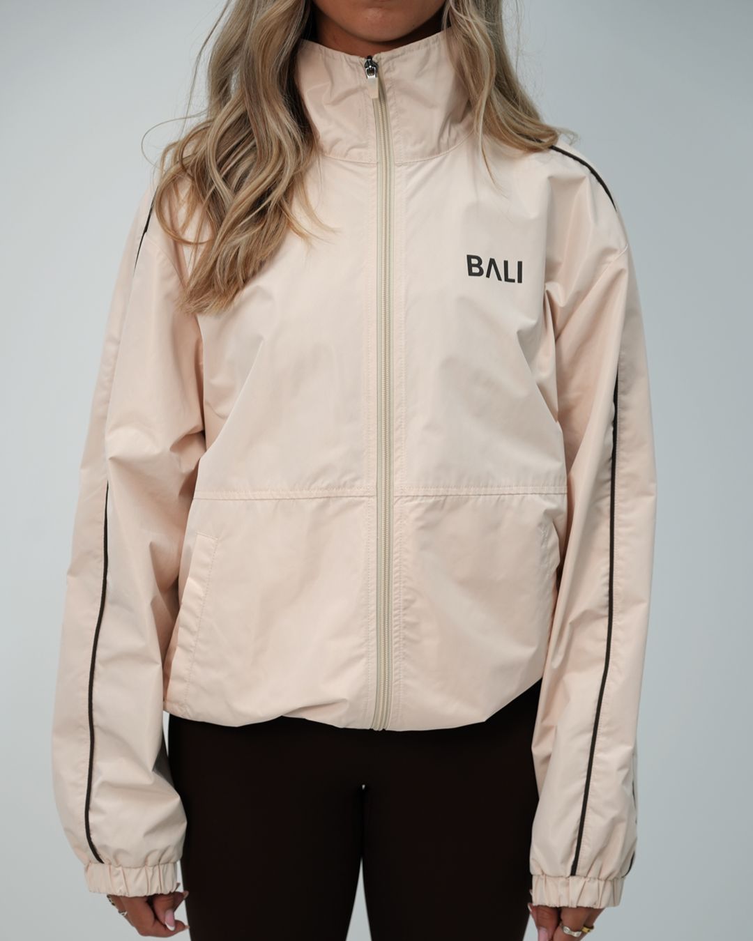 Coast Windbreaker