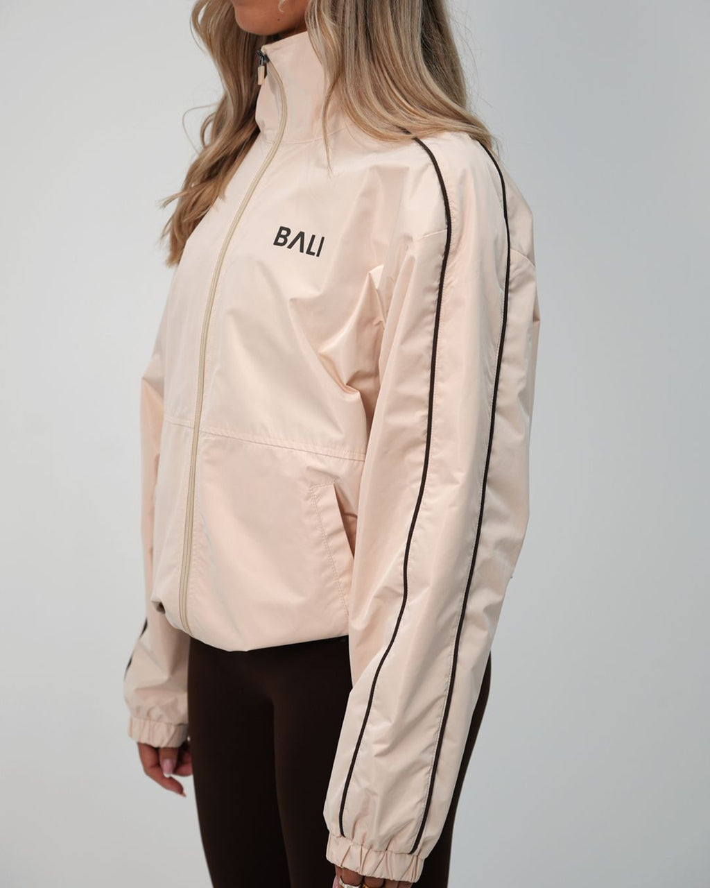 Coast Windbreaker
