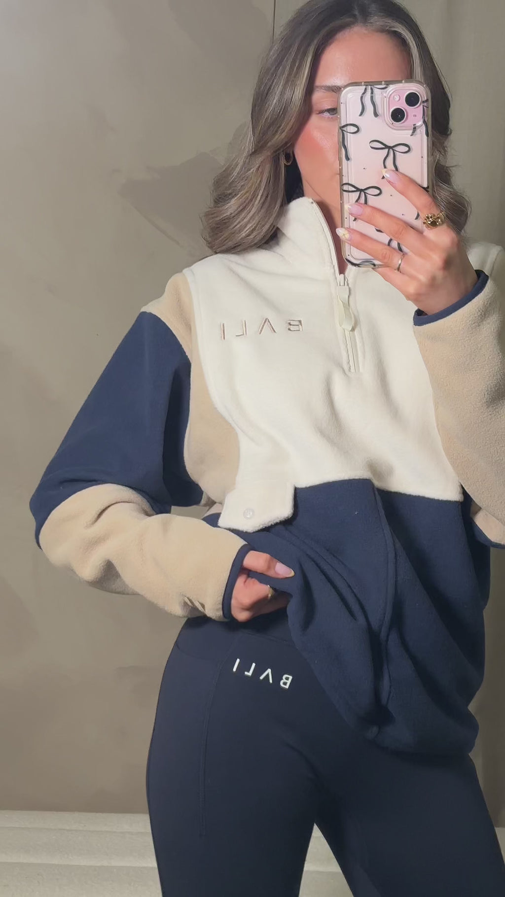 navy & tan